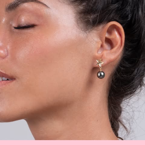 BOUCLES D'OREILLES plaqué or tiare+perle