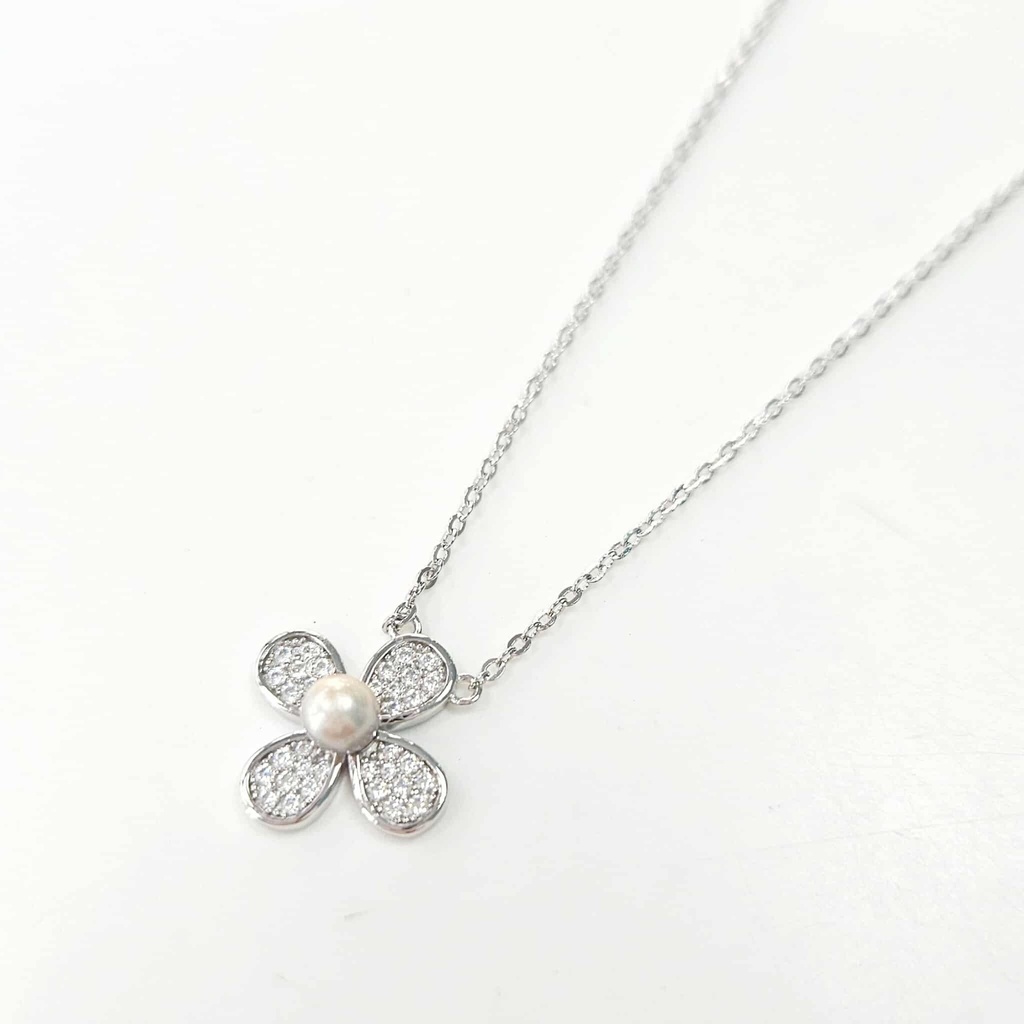 COLLIER FLEUR 4 PETALES, KEISHI ET ZIRCONS - ARGENT