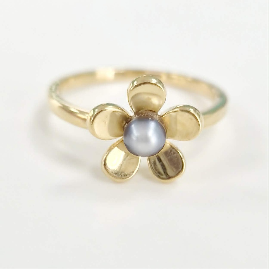 BAGUE PLAQUE OR FLEUR 5 PETALES ET 1 KEISHI